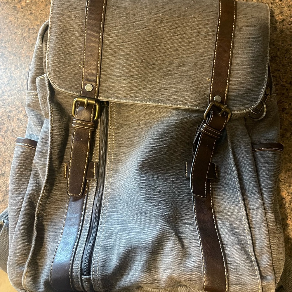 Cargoit backpack, grey canvas material great condition